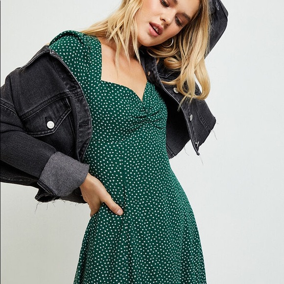 (SOLD) La hearts dress - Picture 3 of 3